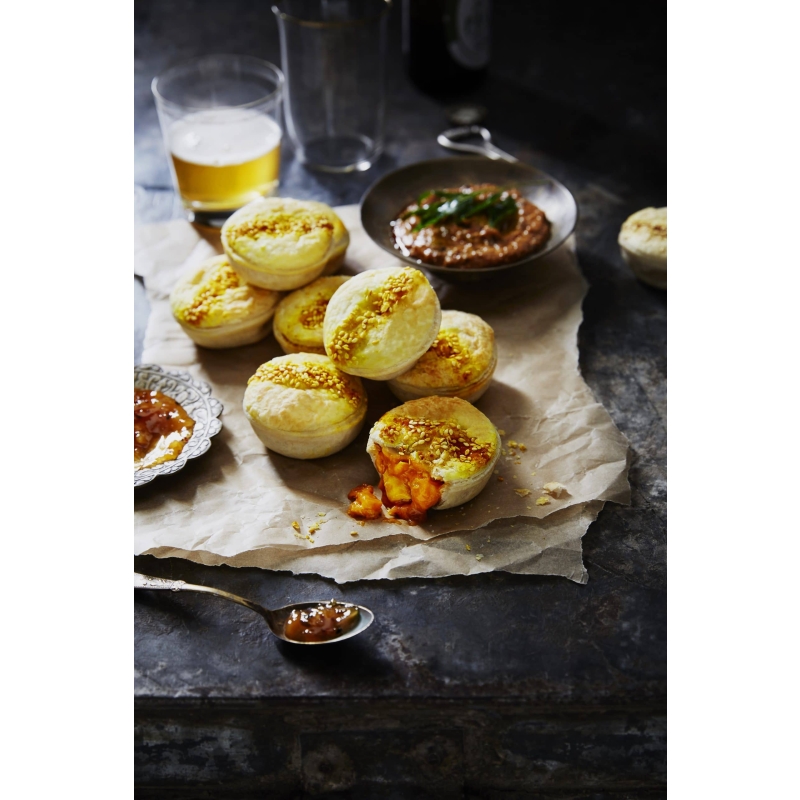 Boscastle Butter Chicken Party Pies