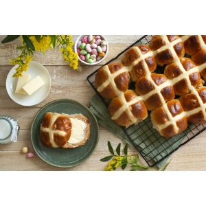 Blueberry & White Chocolate Hot Cross Buns